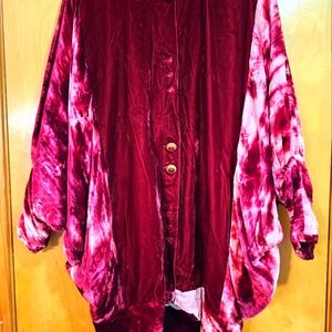 CIRQ • Costume • Red Velvet / Tye Dye Sleeves • Jester? • Royal •  M/L Halloween